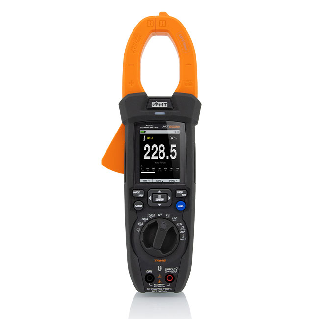 how to use a clamp meter or multimeter to test the open circuit voltage of a solar panel